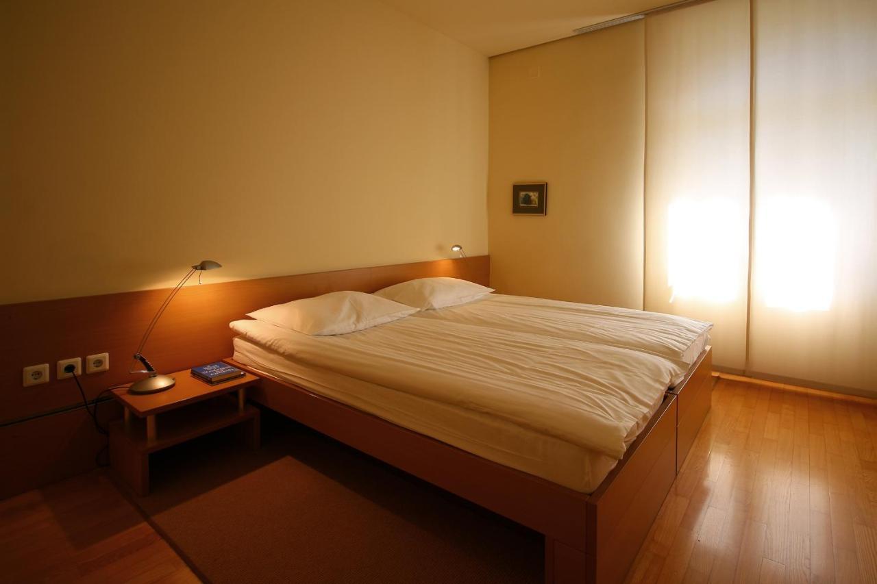Apartments Villa Boltez Kranj Eksteriør bilde