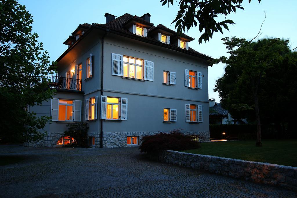 Apartments Villa Boltez Kranj Eksteriør bilde
