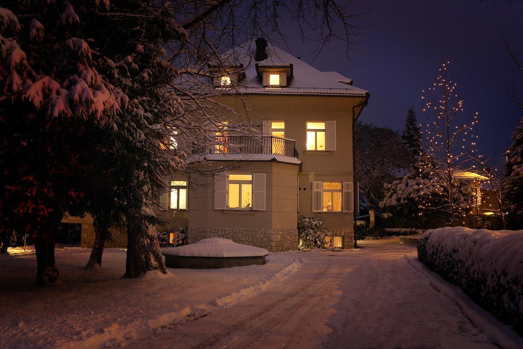 Apartments Villa Boltez Kranj Eksteriør bilde