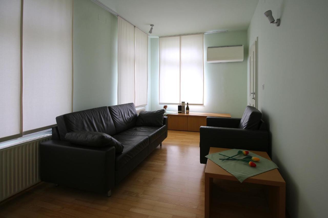 Apartments Villa Boltez Kranj Eksteriør bilde